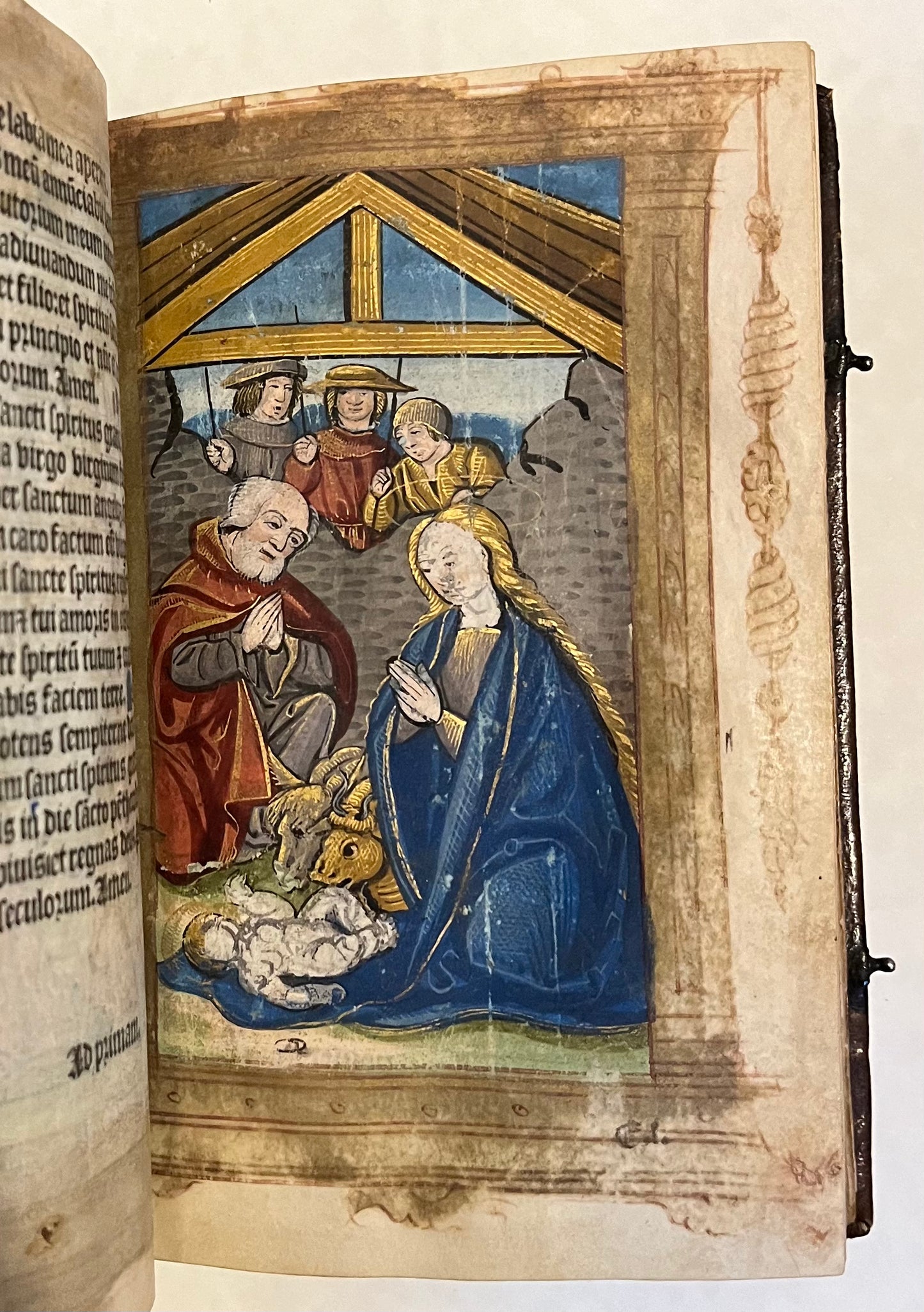 Bound for "Guillaume de Beurges" Keeper of Ravens for Louis XIII - Hardouyn Book of Hours on Vellum - With Title Page, Zodiac man, and 12 Full page Hand illuminated illustrations - c1519
