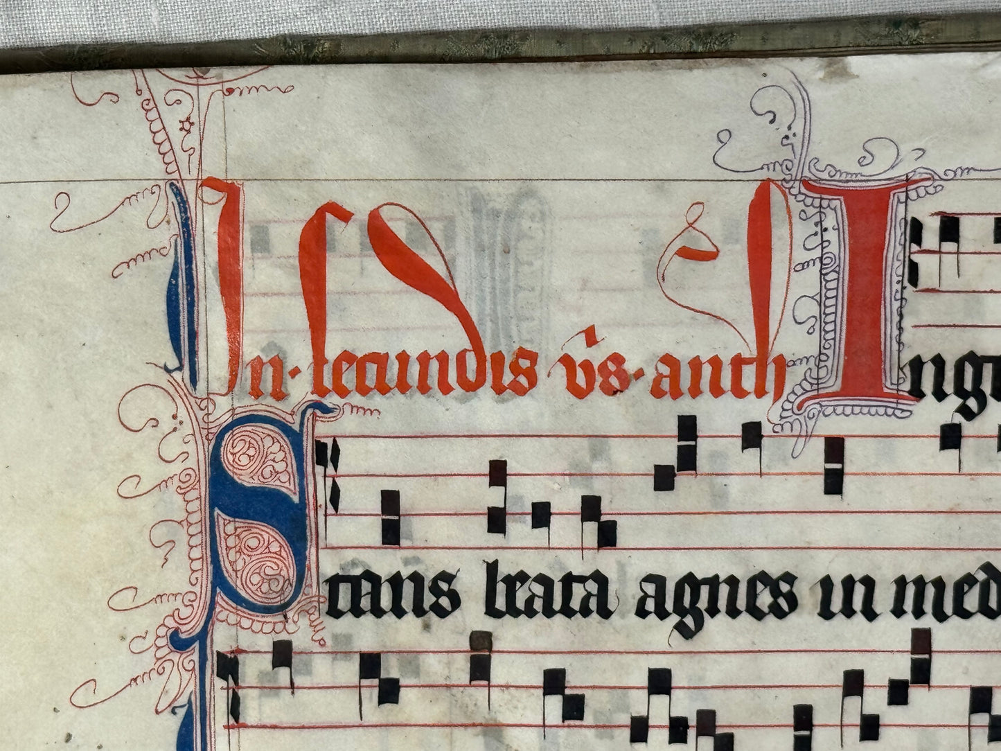15th century antiphonal fragment with beautiful illuminated "L" for St Lawrence