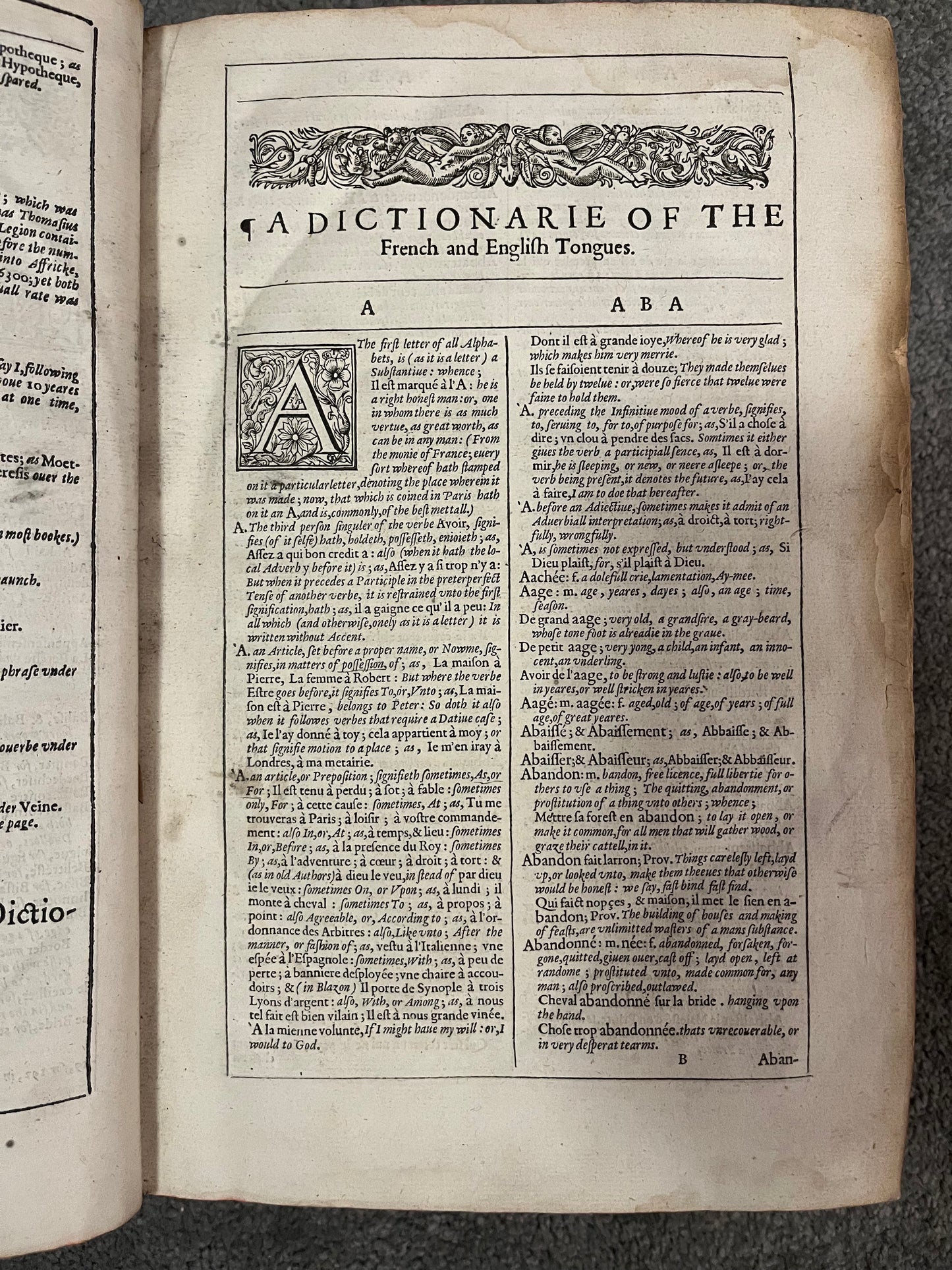 First French - English Dictionary in Original Binding - 1611 - Cotgrave's "A Dictionarie of the French and English Tongues"