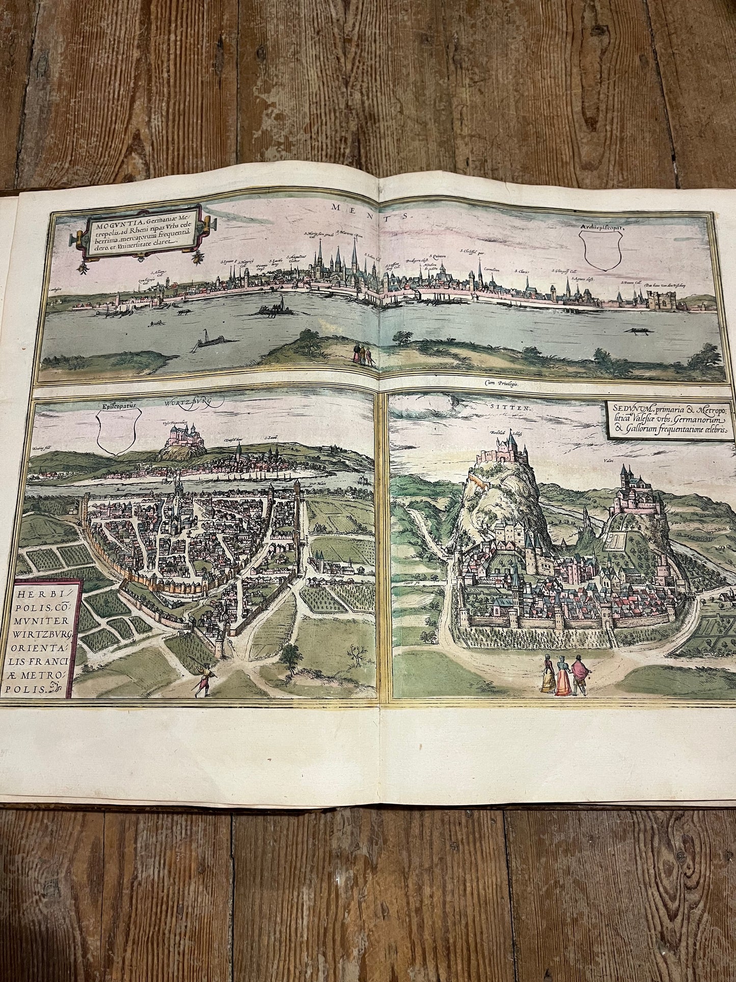Rare large fragment of Braun and Hogenberg’s famous “Civitates Orbis Terrarum” - “Cities of the world”