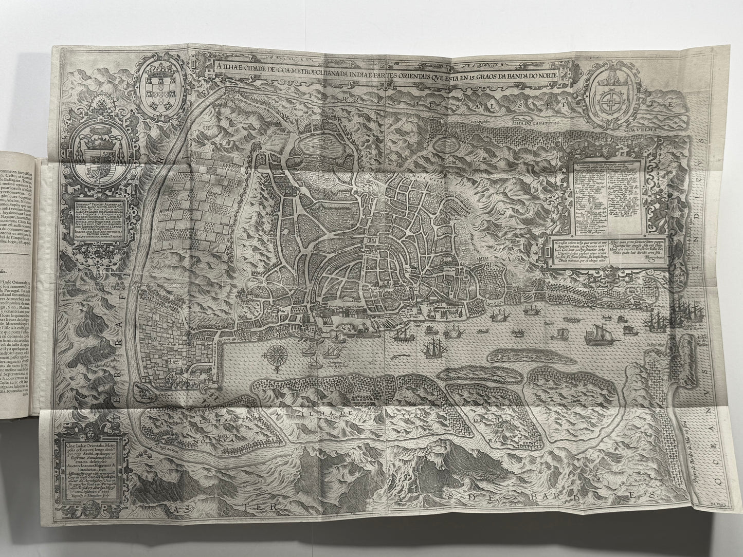 Linschoten’s Itinerario – The Book which Opened European Trade to the East - With important maps of the World, Asia and Japan”