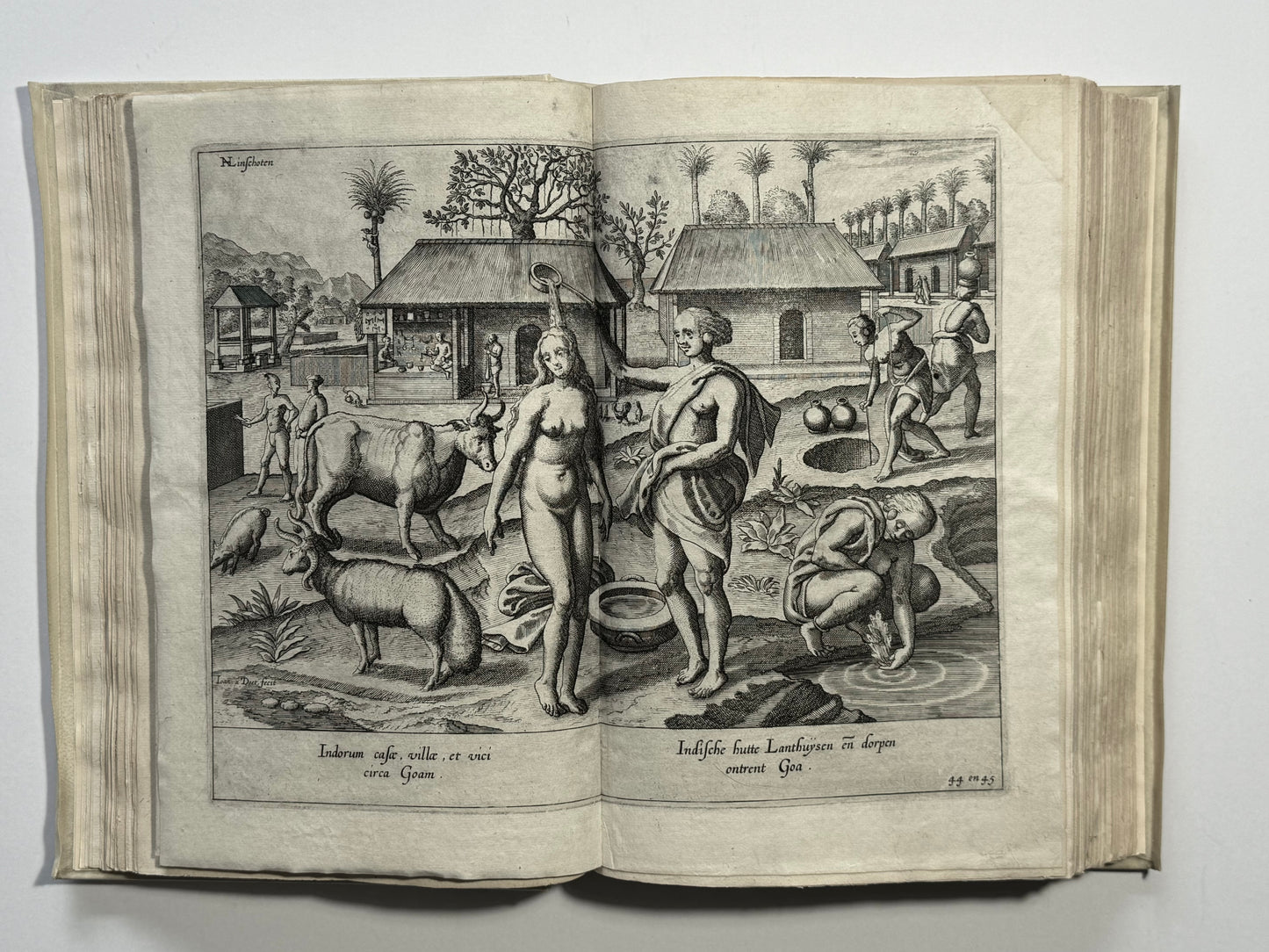 Linschoten’s Itinerario – The Book which Opened European Trade to the East - With important maps of the World, Asia and Japan”