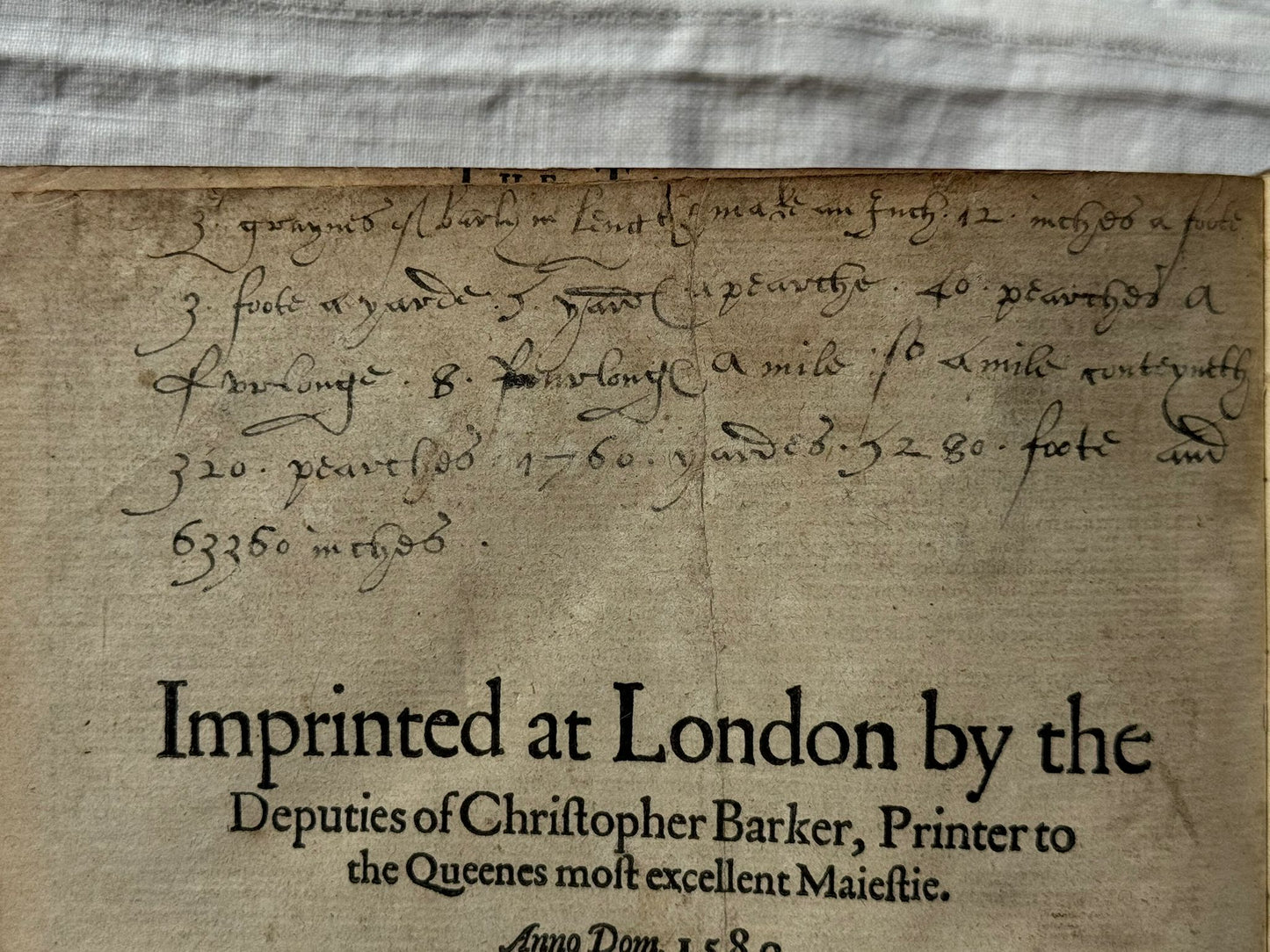 With contemporary annotations and ownership inscription - "The Principall Navigations, Voiages, and Discoveries of the English Nation, Made by Sea or Over-land…” Richard Hakluyt (1553-1616) - FIRST EDITION – London - 1589