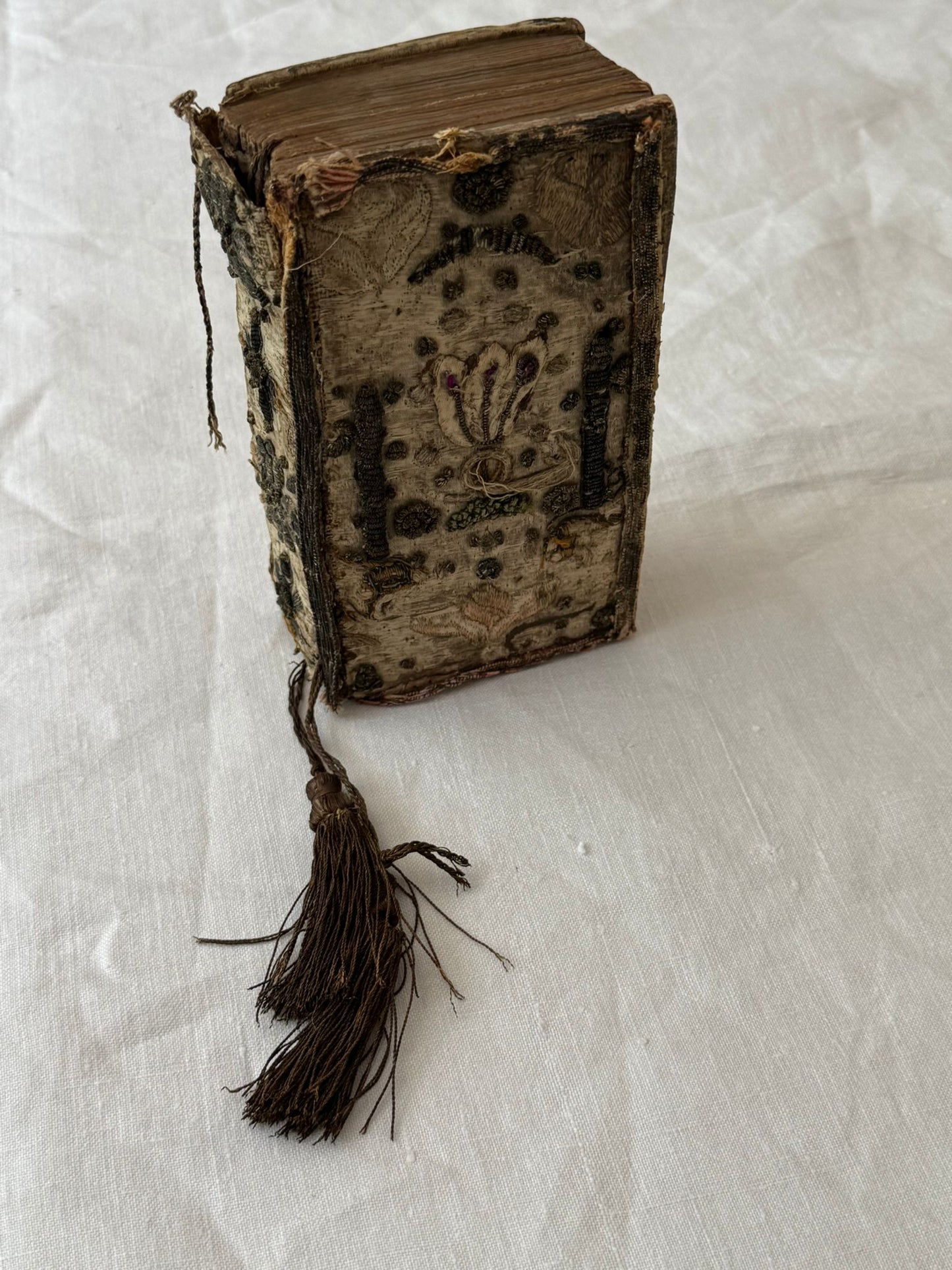 Contemporary Embroidered Binding for a 1632 King James Bible (including the Old and New Testaments and the Book of Psalms) — with 3 generations of Women’s Ownership