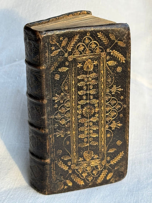 Octavo bible from c1720 in a contemporary Scottish Herringbone binding - Volume 2 (of 2) only