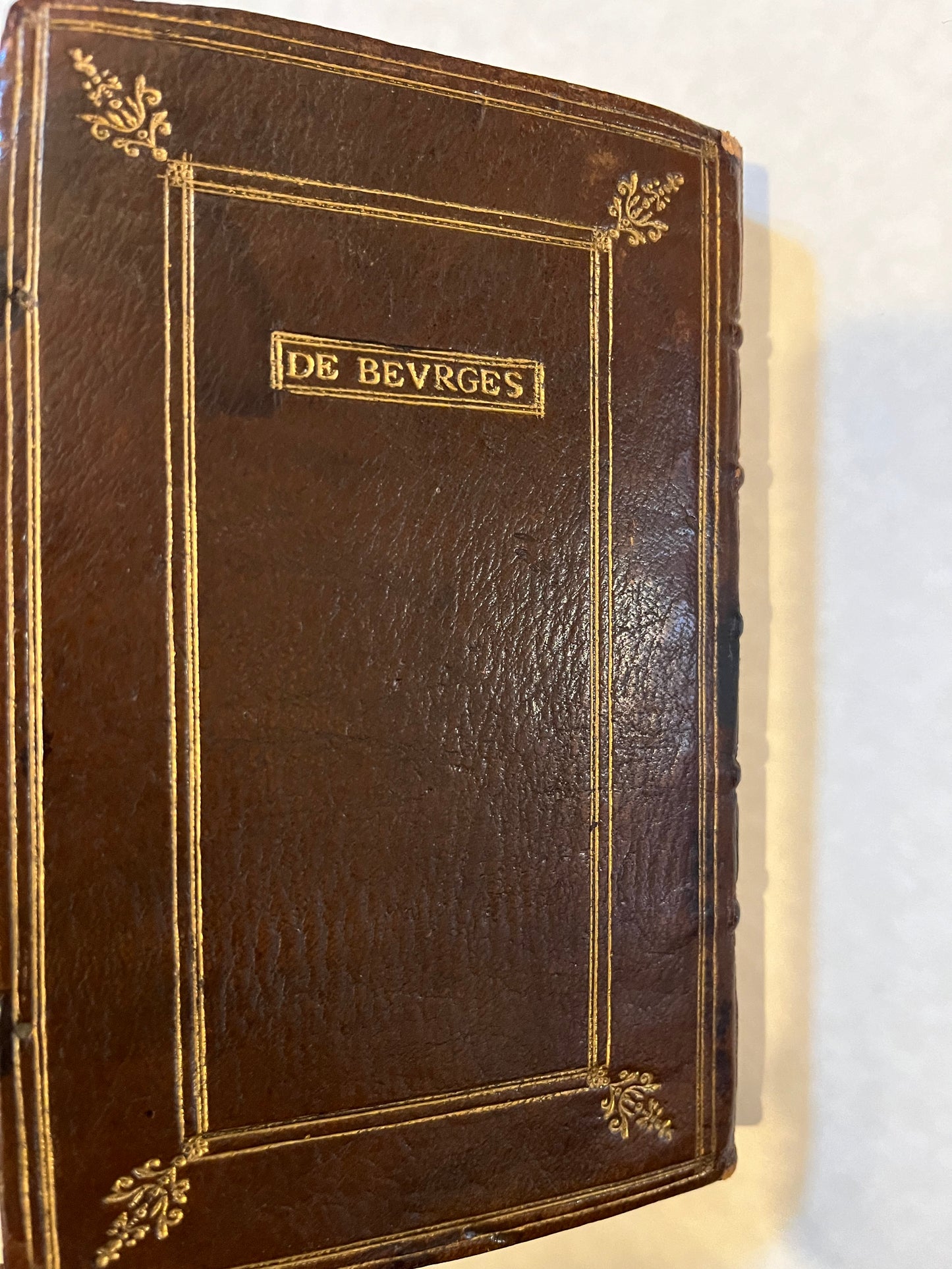 Beautifully Bound Book of Hours on Vellum in Early Binding for "Guillaume de Beurges" - Heures a l'usaige de Paris - With Title Page, Zodiac man and 12 Full page Hand illuminated illustrations