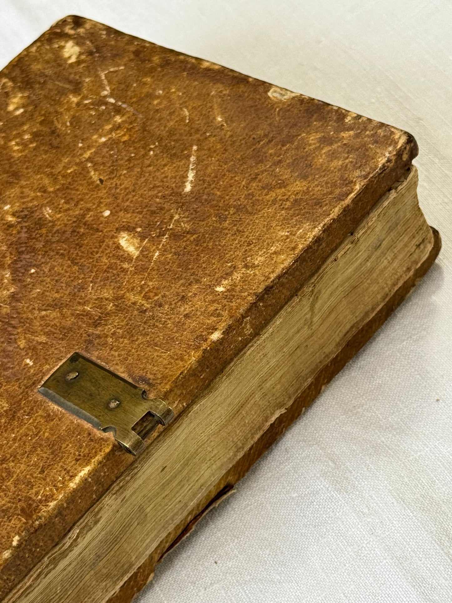 Incunable 1498 confessional in a contemporary binding with manuscript pastedowns and woodcut colophon depicting the mediaeval Wild man and Woman