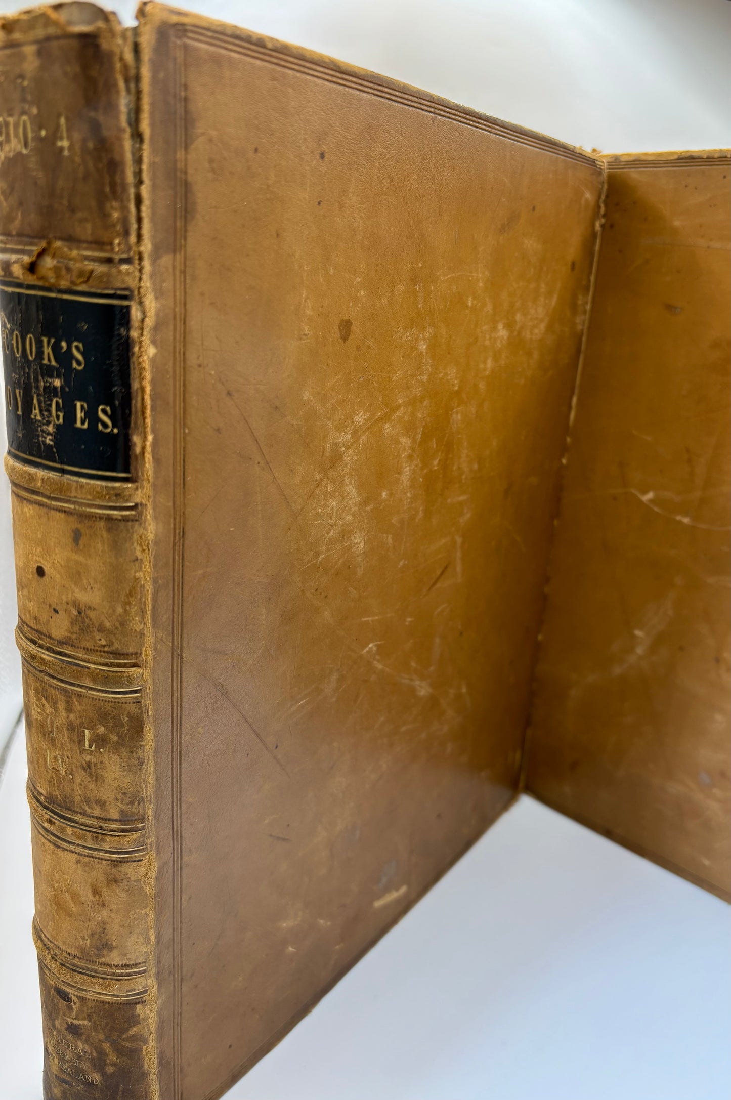 Complete Second Voyage of James Cook - 1779 - With 64/64 plates including large folding map