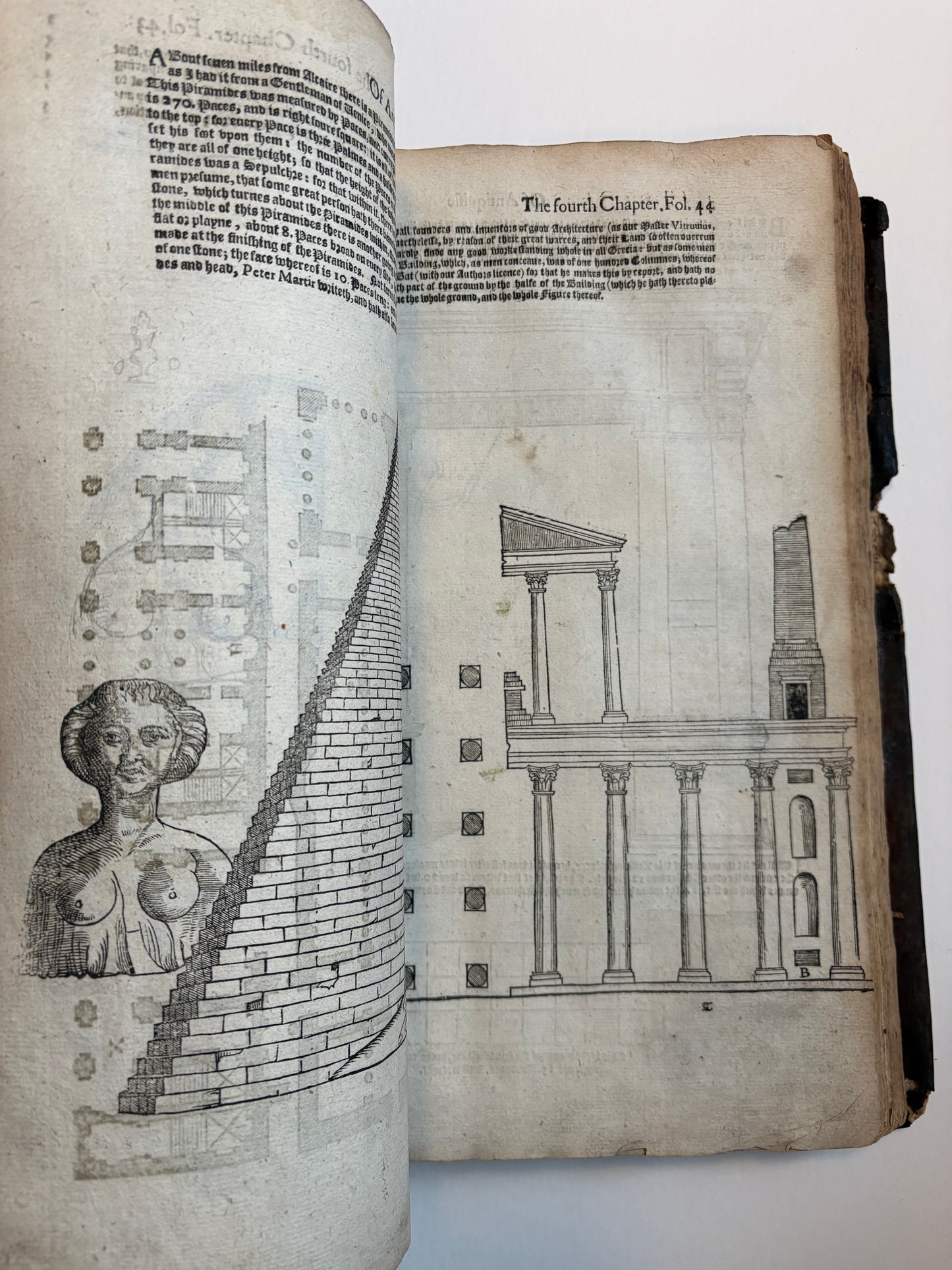 The first [-fifth] Booke of Architecture - Serlio / Robert Peake - London 1611