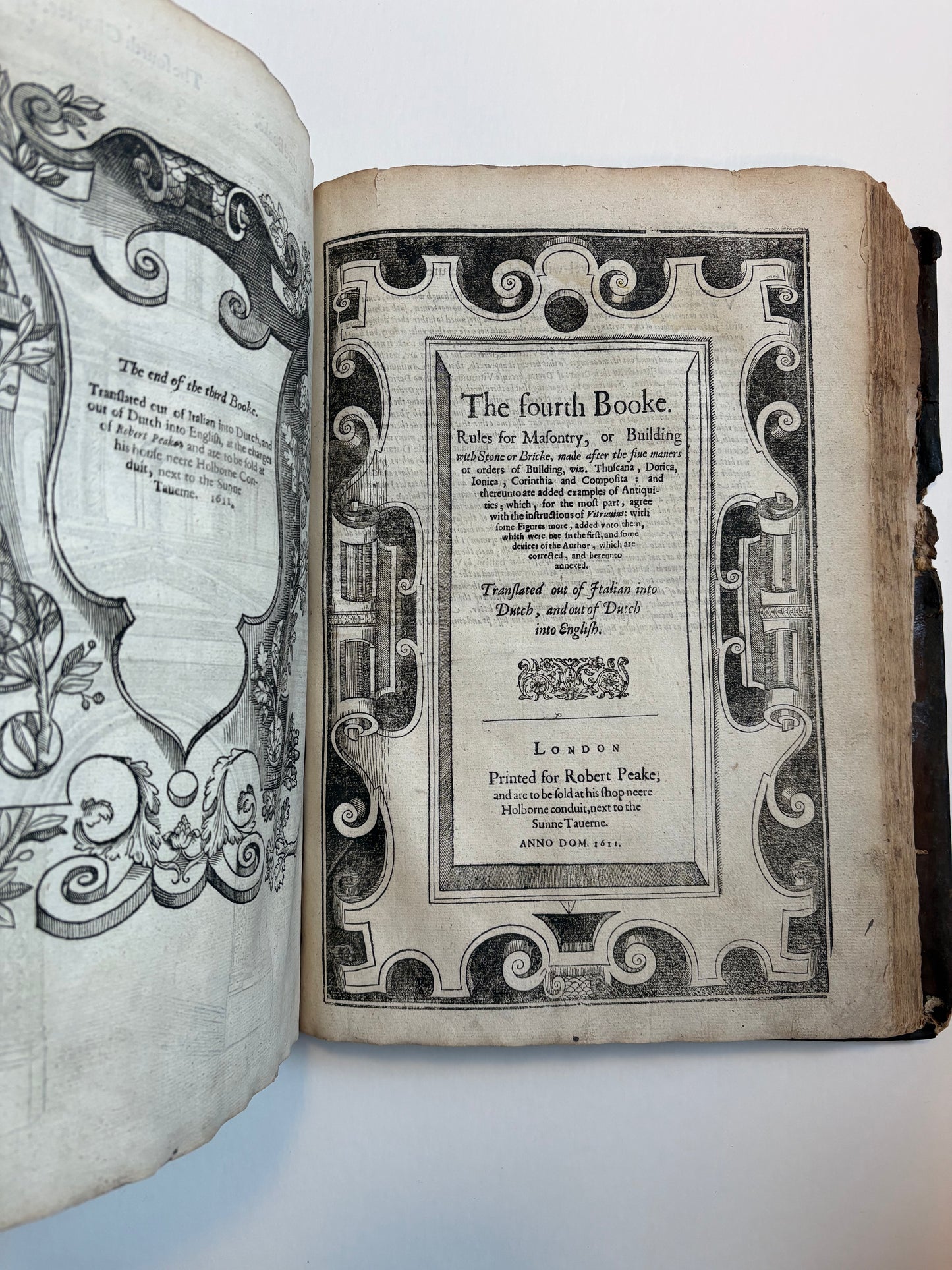 The first [-fifth] Booke of Architecture - Serlio / Robert Peake - London 1611